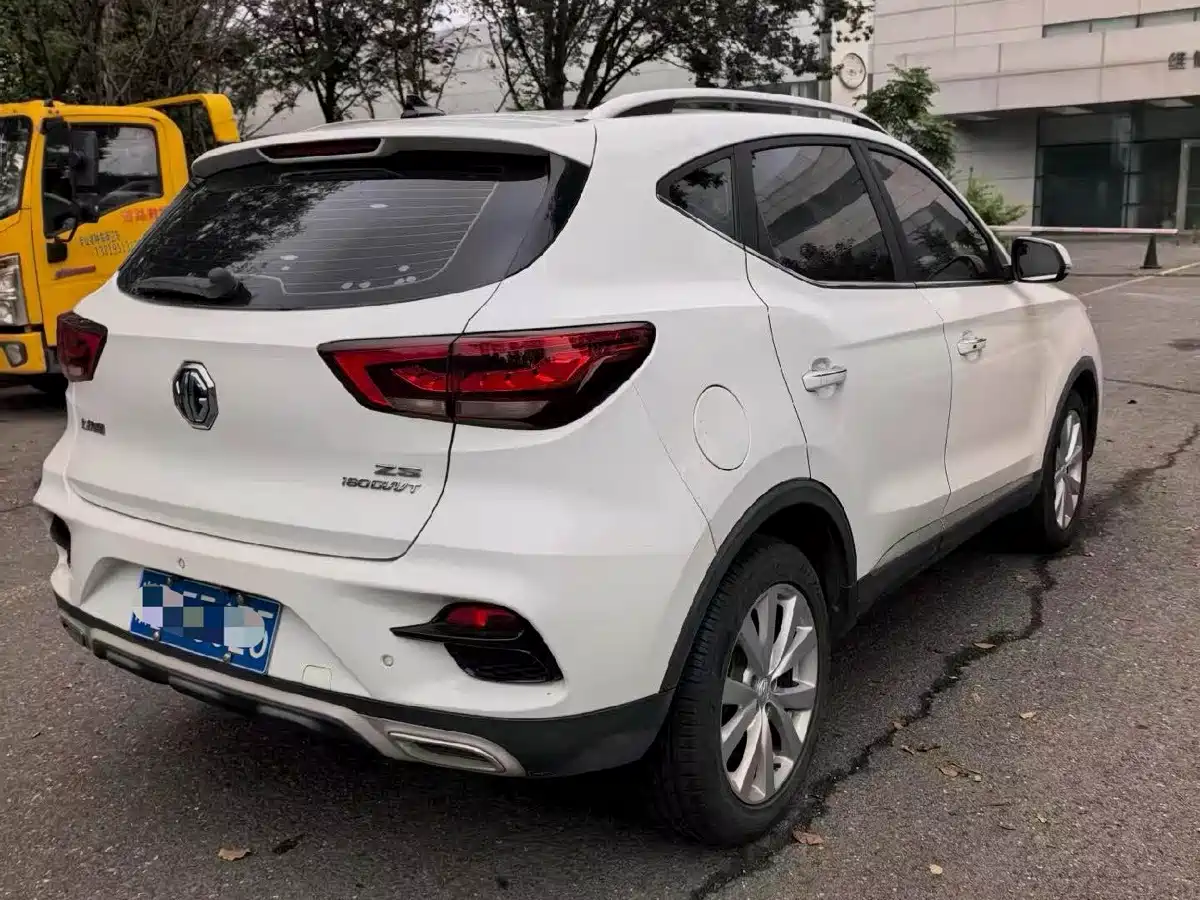 Photo 6 - MG ZS