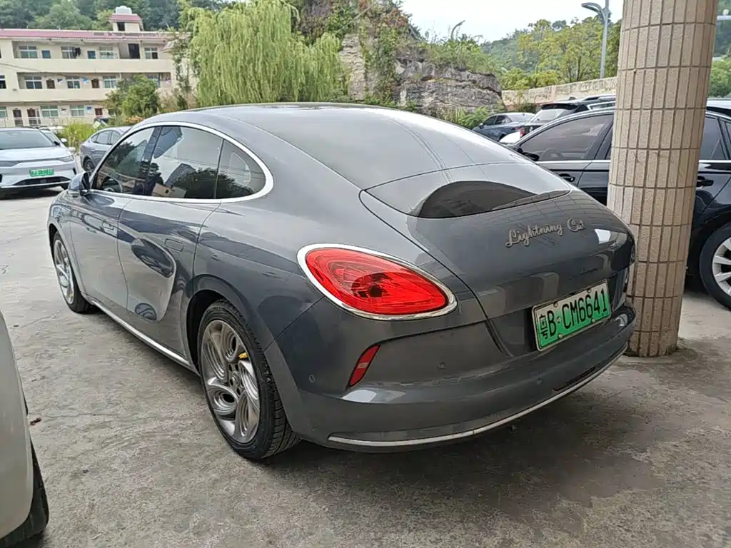 Ora Lightning Cat 2022 2022 555km Premium Edition