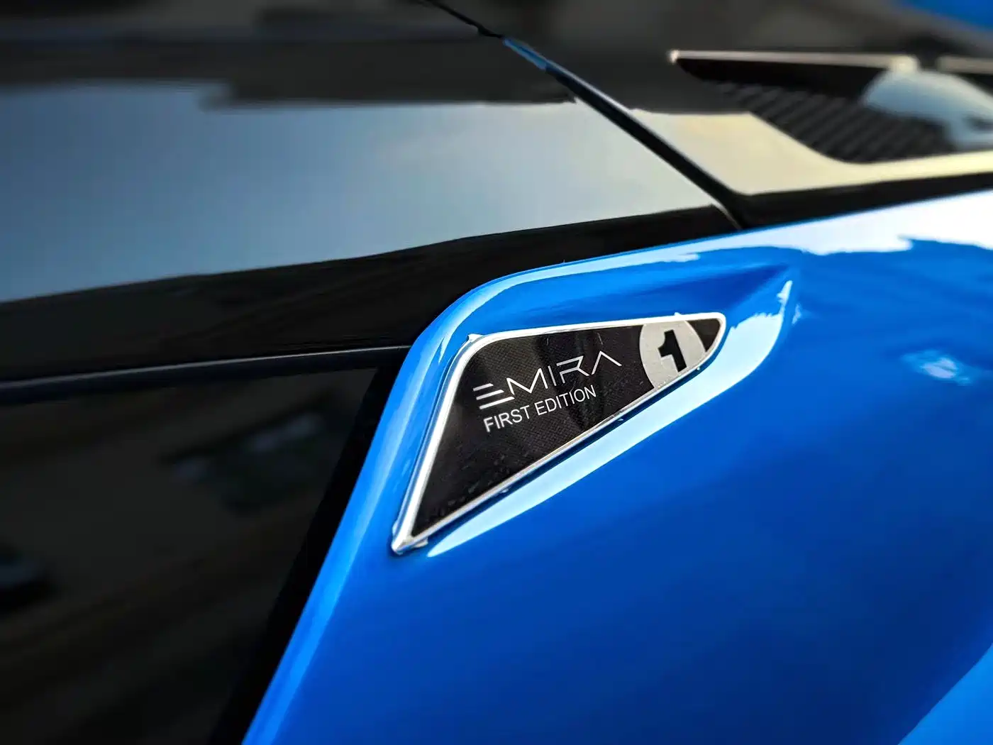 Lotus Cars EMIRA 2021 2.0T DCT First Edition фото 15