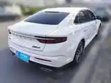 Фото 2 - Geely Preface