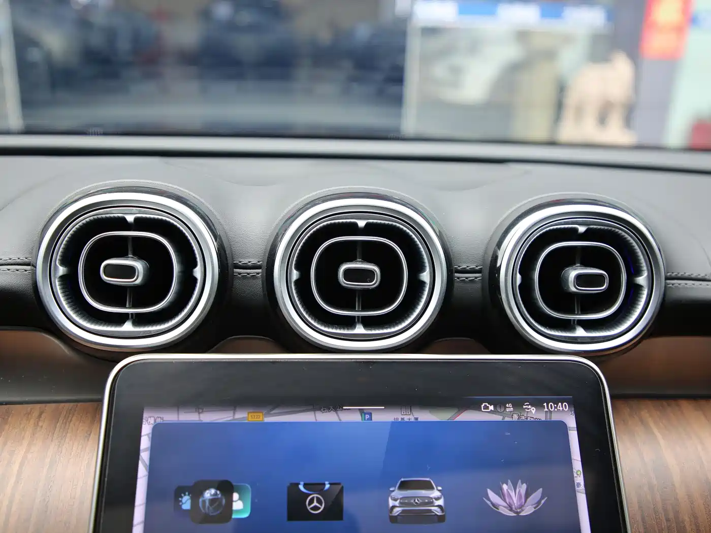 Mercedes-Benz GLC 2024 GLC 300 L 4MATIC Dynamic 5-seater фото 11