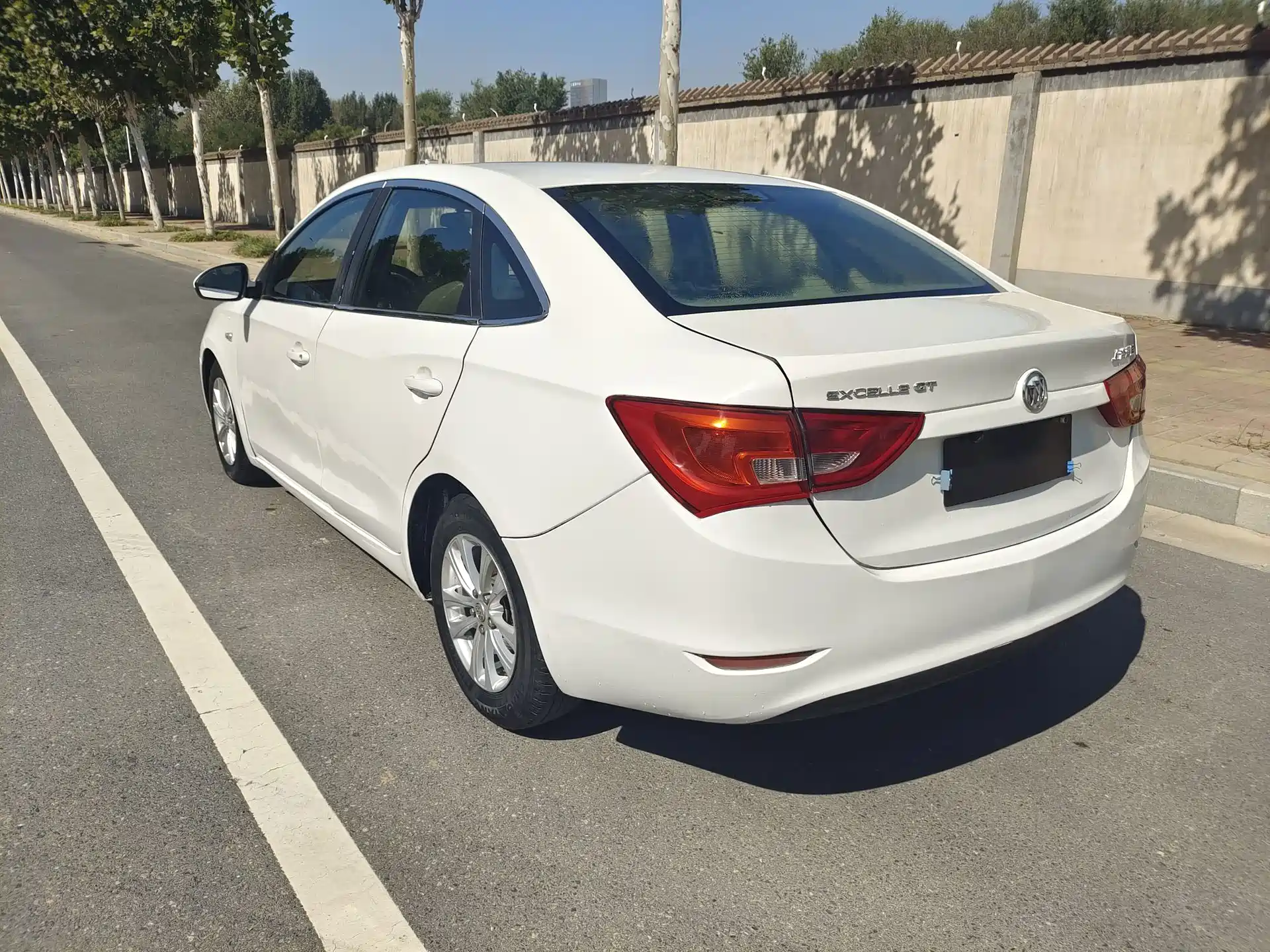 Фото 16 - Buick Excelle