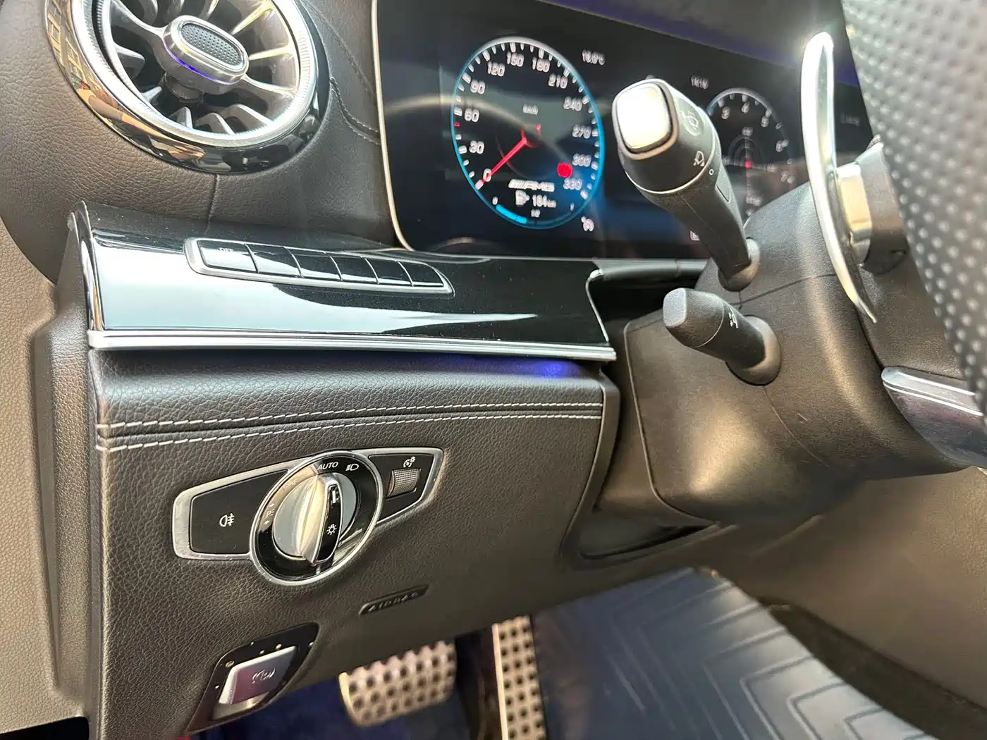 Mercedes-Benz AMG GT 2019 AMG GT 50 4-Door Coupe фото 15