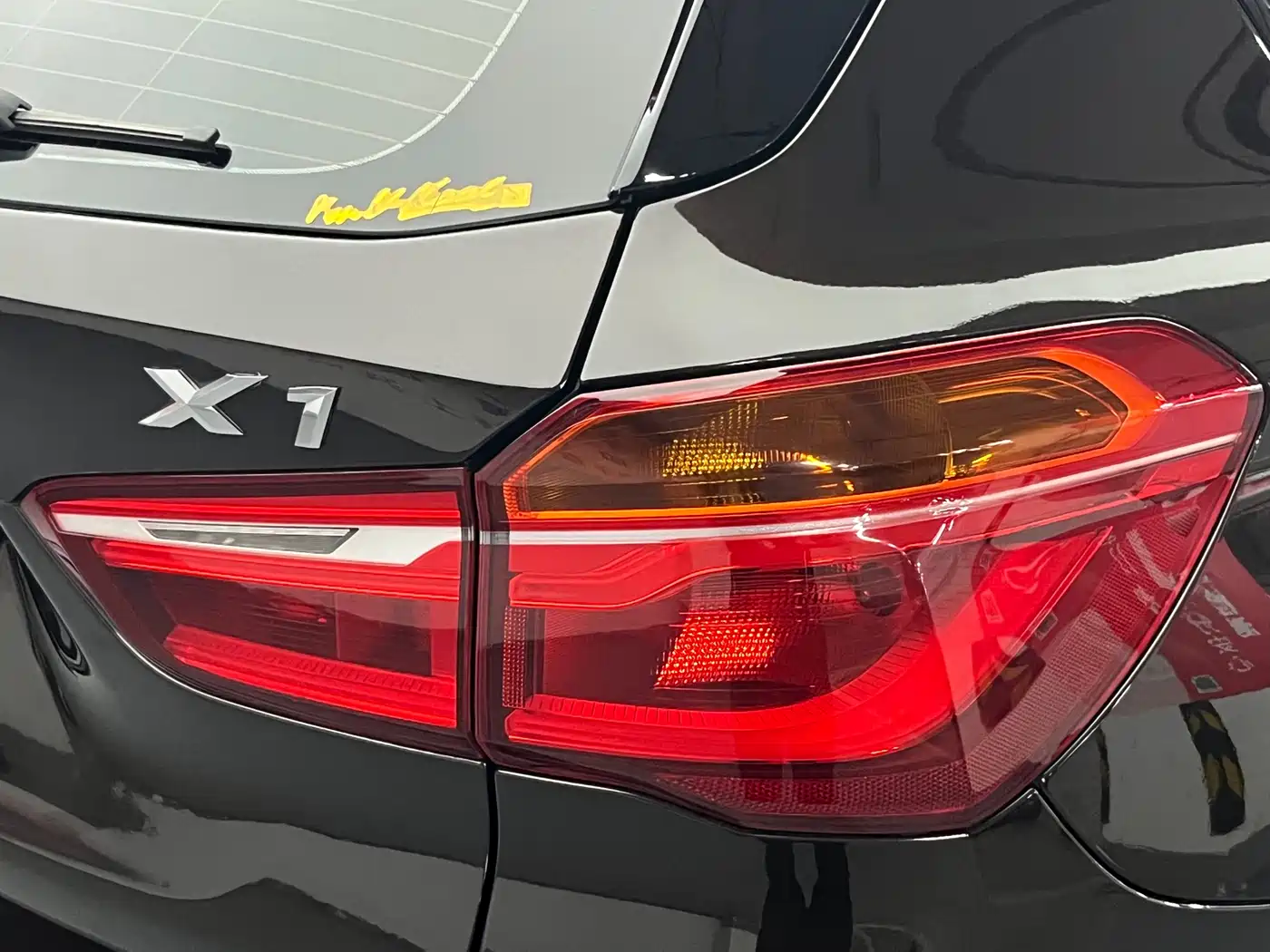 BMW X1 2018 sDrive18Li Premium Model фото 6