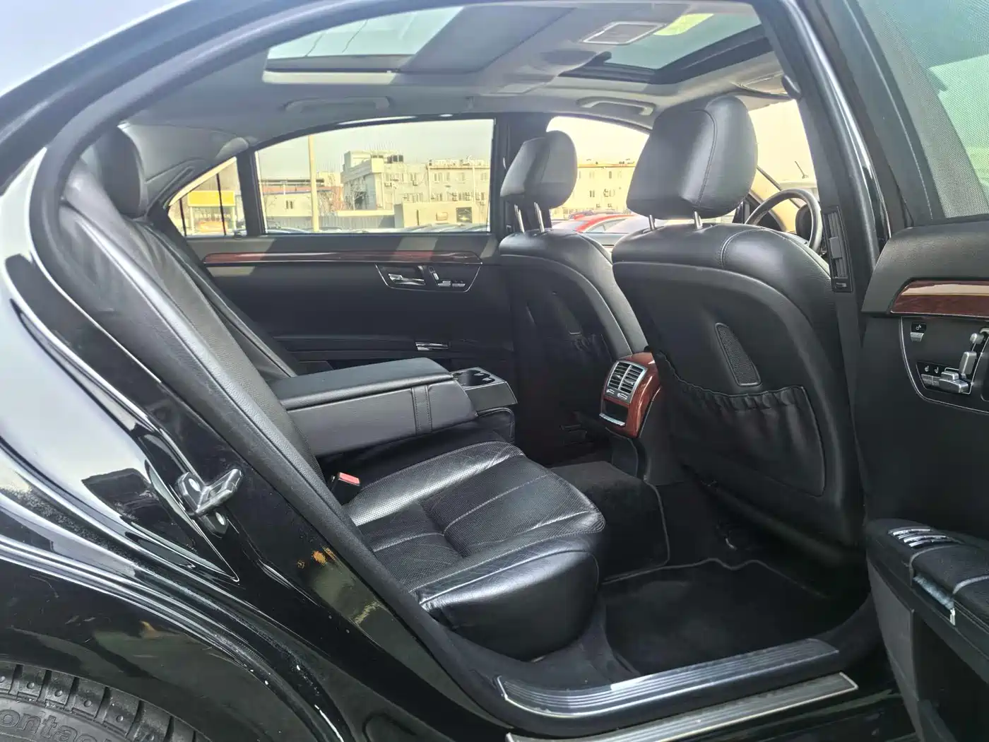 Mercedes-Benz S-Class фото 13