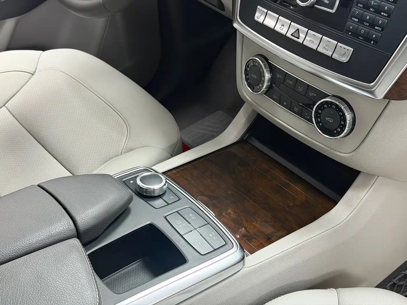 Mercedes-Benz M-Class 2014 ML 400 4MATIC Dynamic фото 14
