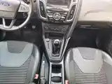 Фото 13 - Ford Focus
