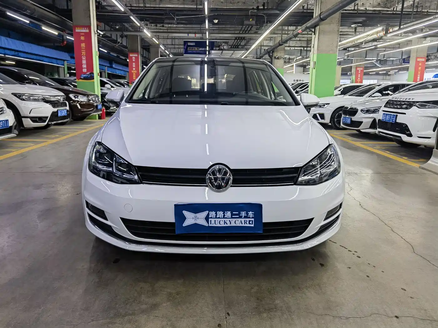 Volkswagen Golf 2016 1.6L Automatic Comfort фото 2