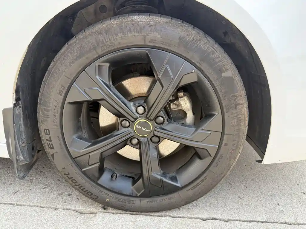 Roewe i6 MAX EV 2021 2020 Model 1.5T PHEV Cool Edition