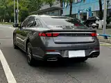 Фото 24 - Geely Preface
