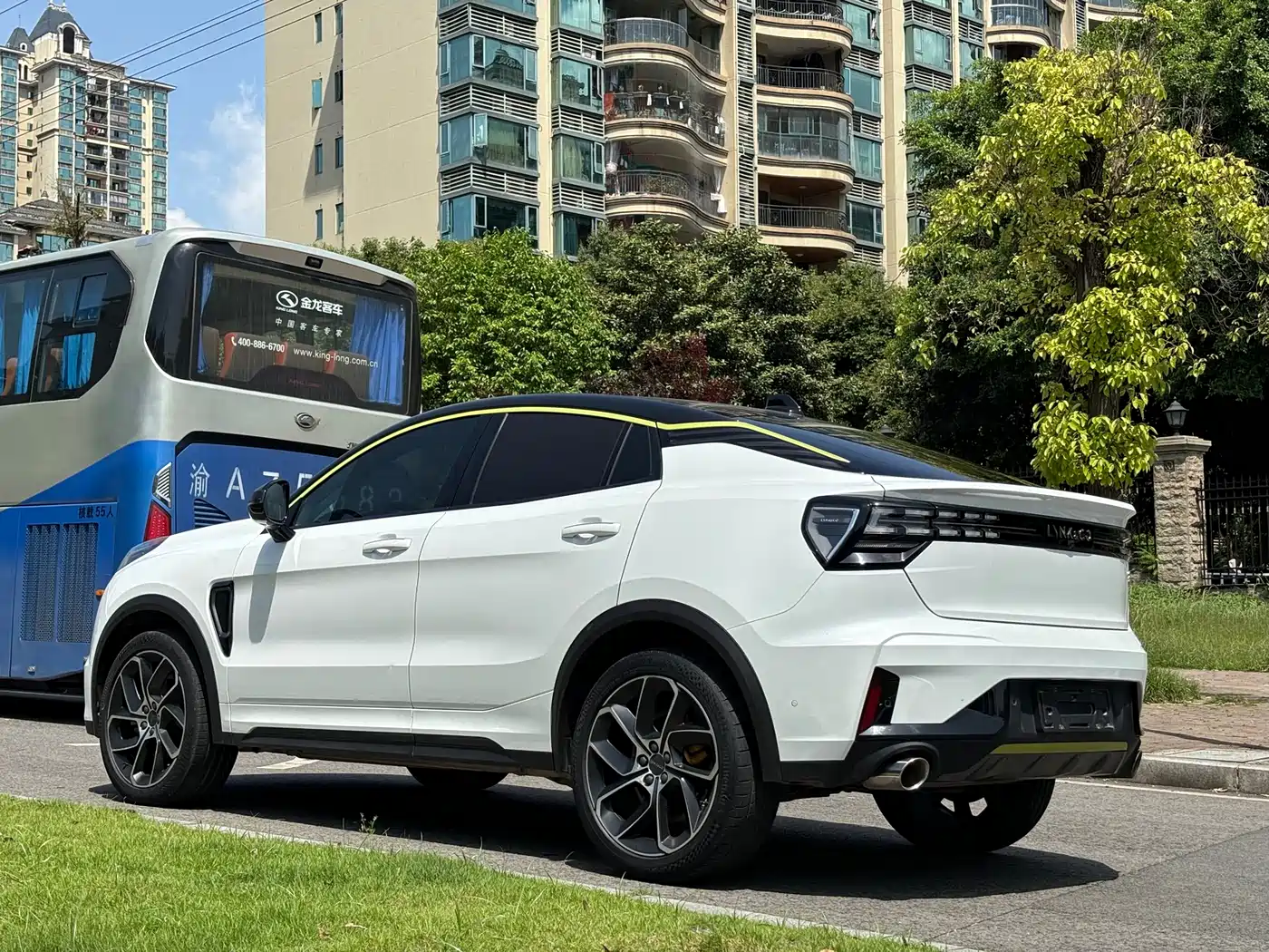 Lynk & Co 05 2022 2.0TD 2WD Shine Halo фото 5