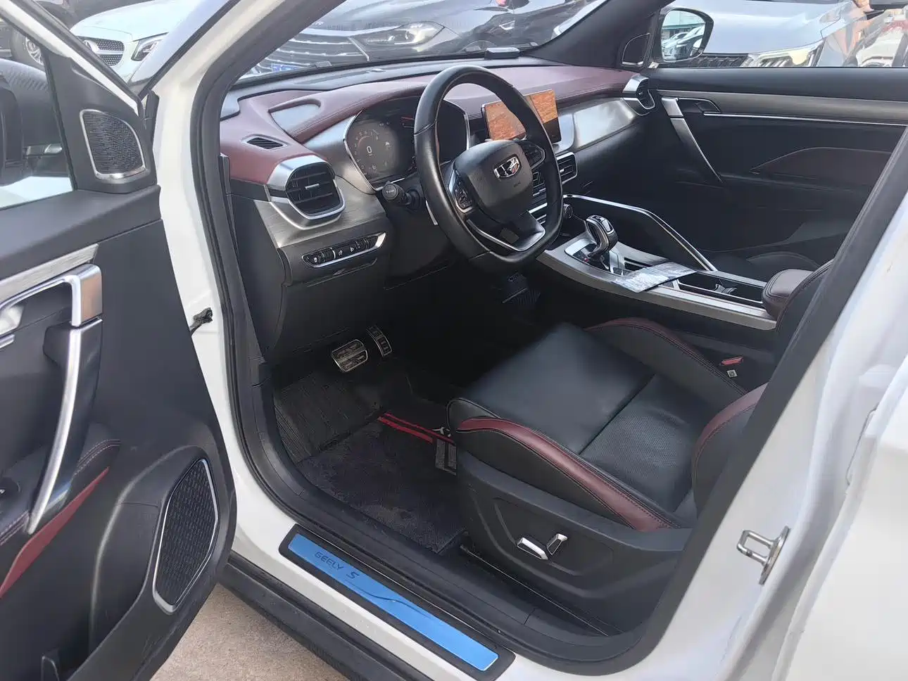 GEELY AUTOMOBILE BINYUE