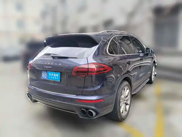 Porsche Cayenne 2016 Cayenne 3.0T — фото 2