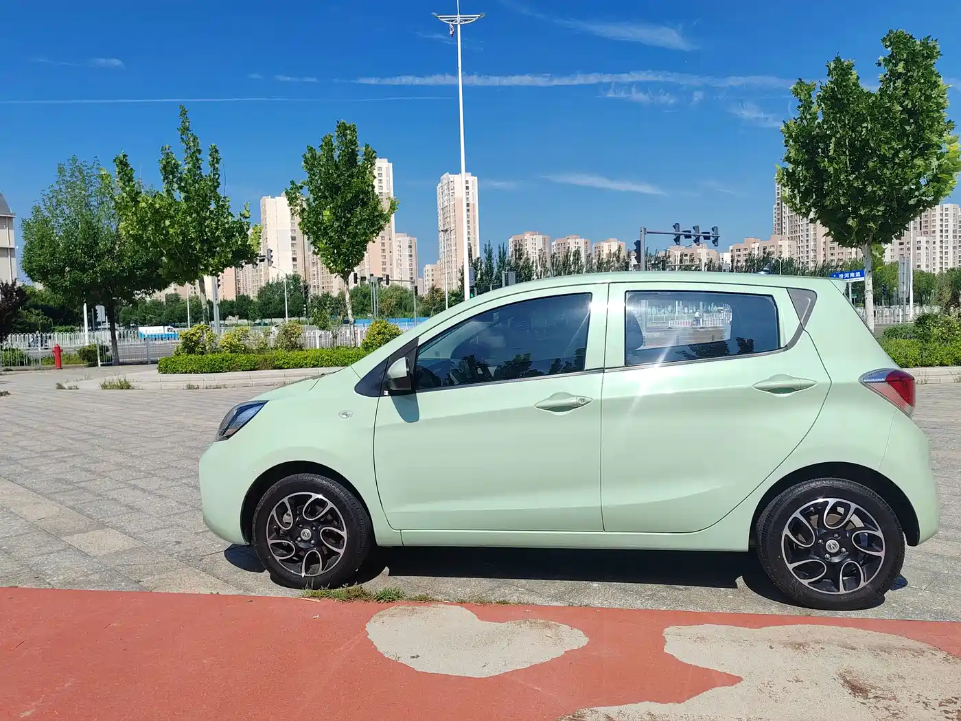 Changan Benben E-Star 2022 2021 National Edition Colorful Version LFP (31.18kWh)