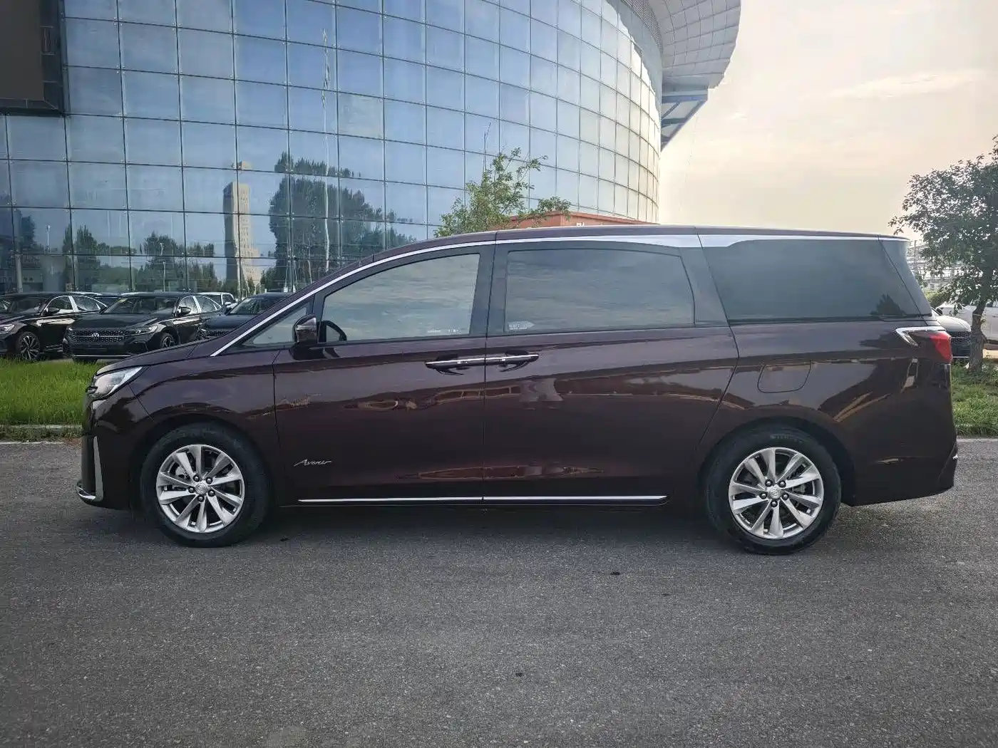 Фото 5 - Buick GL8