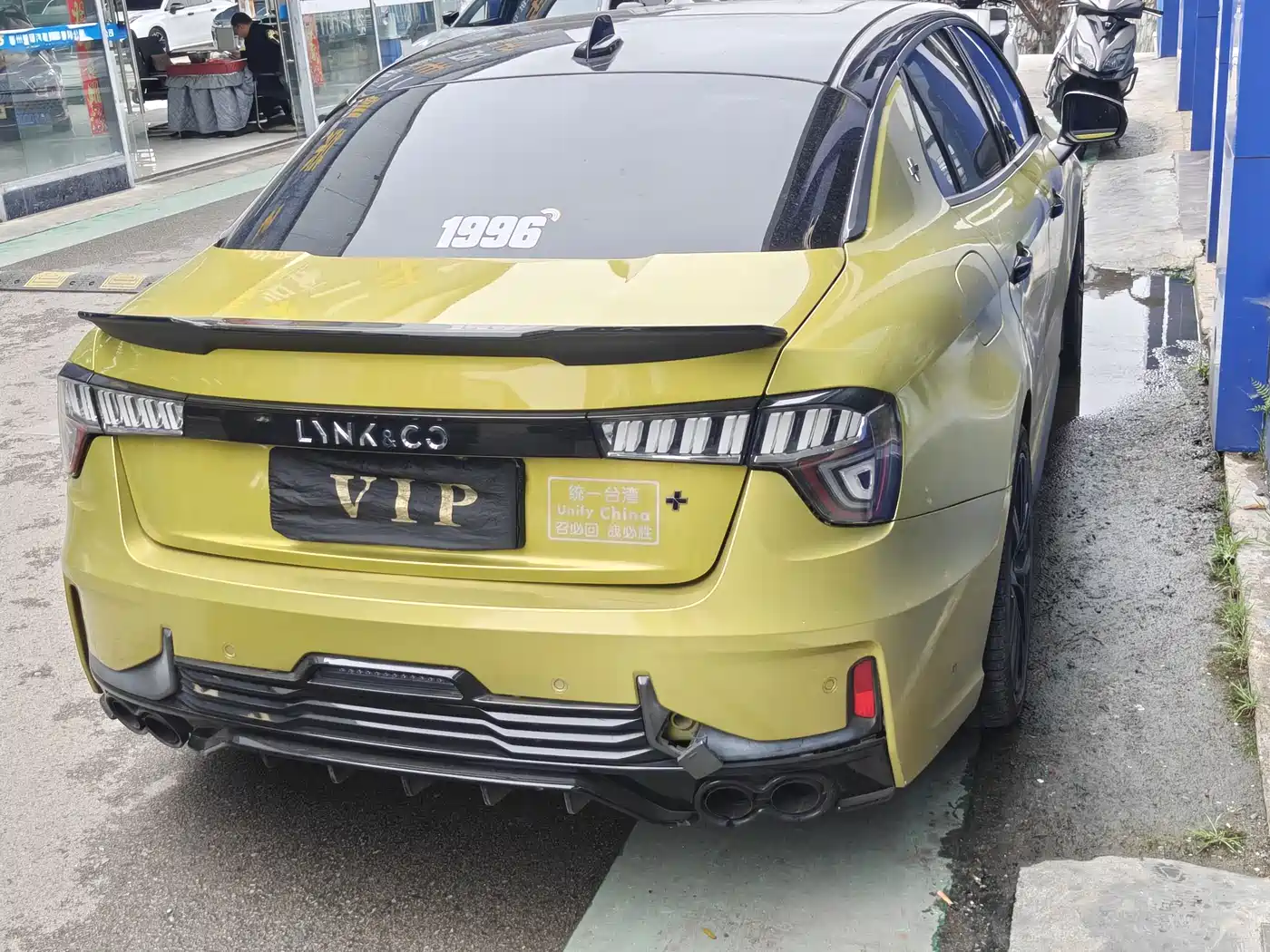 Lynk & Co 03 2020 03+ 2.0TD Auto Wind Hunter Edition фото 4