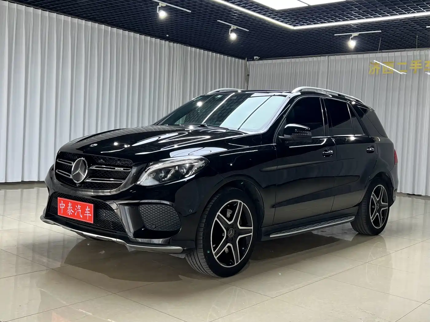 Mercedes-Benz GLE AMG 2018 2017 AMG GLE 43 4MATIC