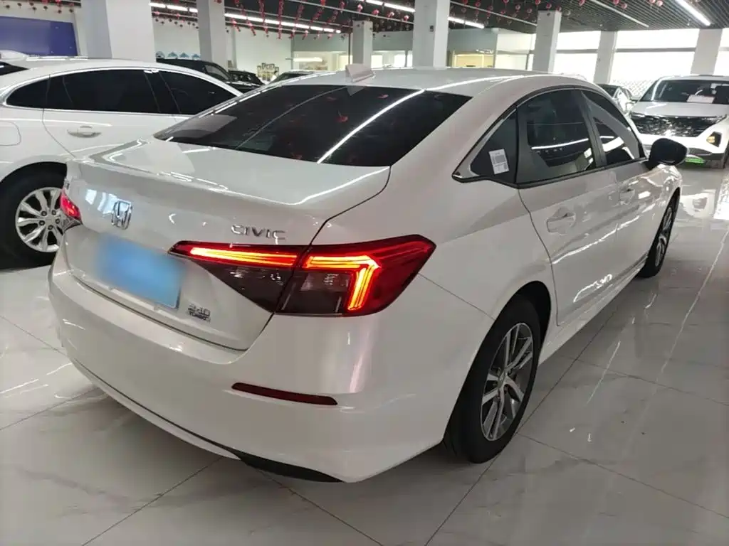 Honda Civic 2025 2023 240TURBO CVT Dynamic Edition