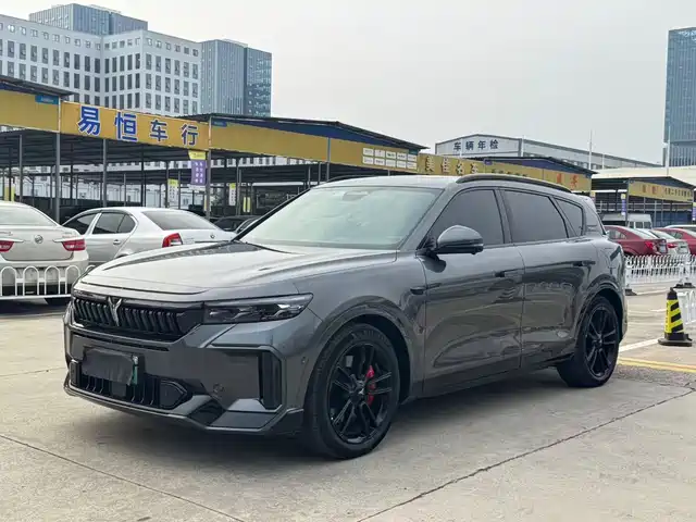 Voyah Auto VOYAH FREE 2025 318 259km 4WD Explorer Edition