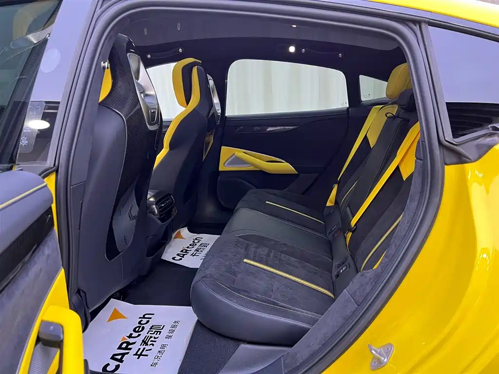 XIAOMI CAR XIAOMI SU7 ULTRA