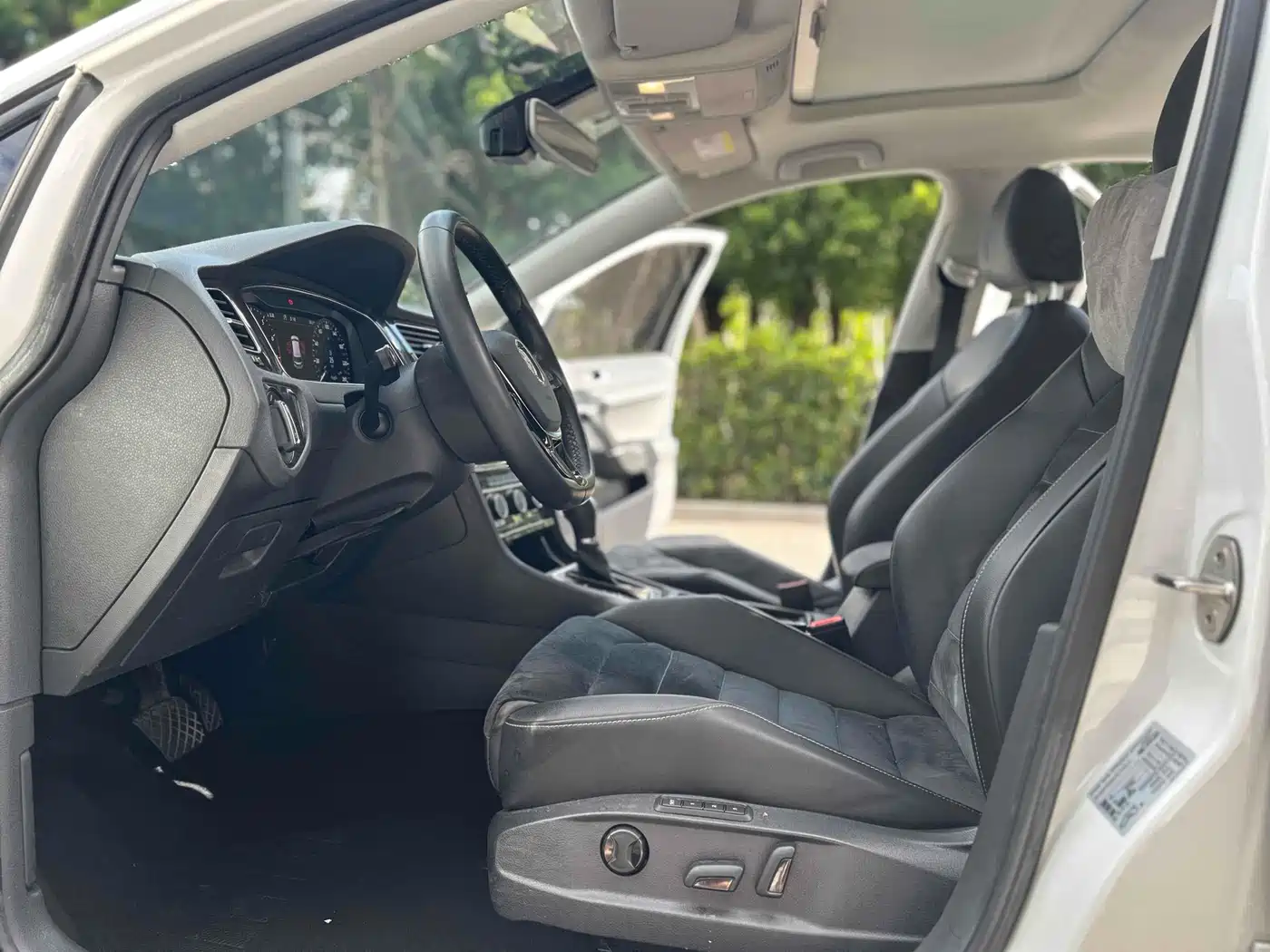 Volkswagen Golf 2019 280TSI DSG Comfort China VI фото 4