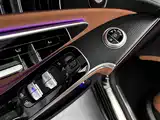 Фото 26 - Mercedes-Benz S-Class