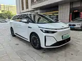 Фото 3 - XPeng X9