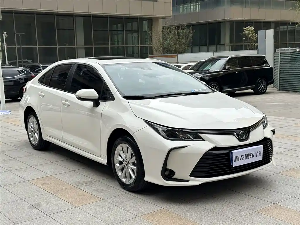 Toyota Corolla 2021 1.2T S-CVT Elite PLUS Edition фото 5