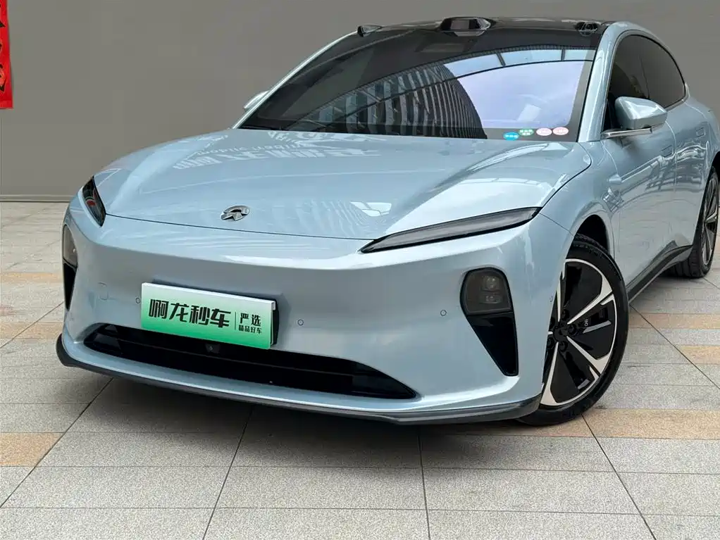 NIO NIO ET5T