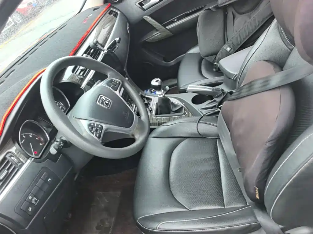 Zotye T600 2015 2015 1.5T Manual Premium