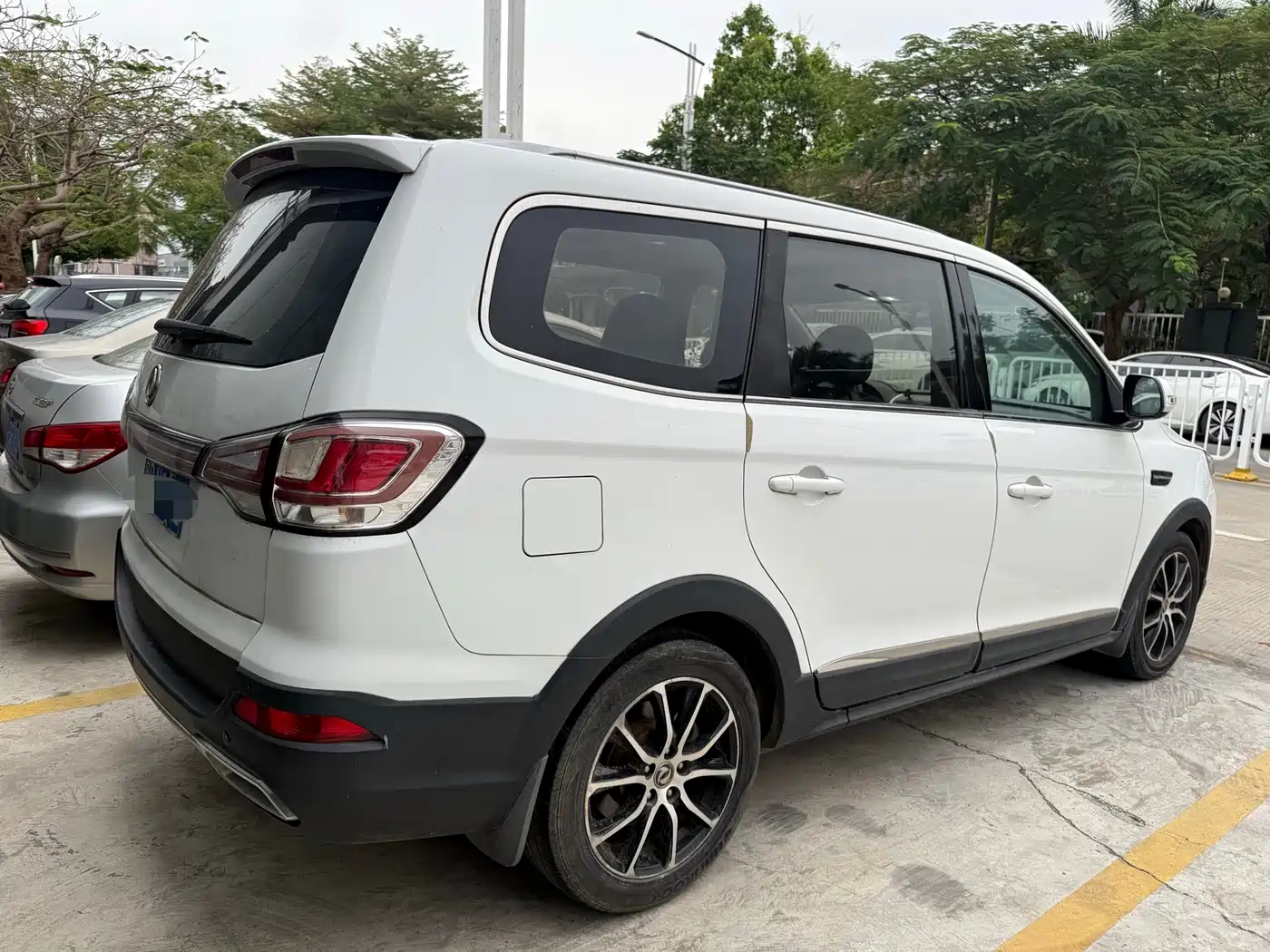 DONGFENG POPULAR SX6