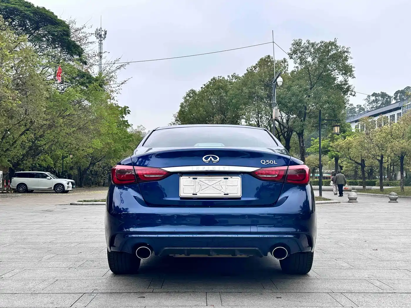 Infiniti Q50L 2021 2018 2.0T Premium Edition (China VI)