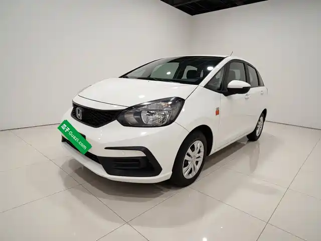 Honda Fit 1.5L CVT, Модный комфорт