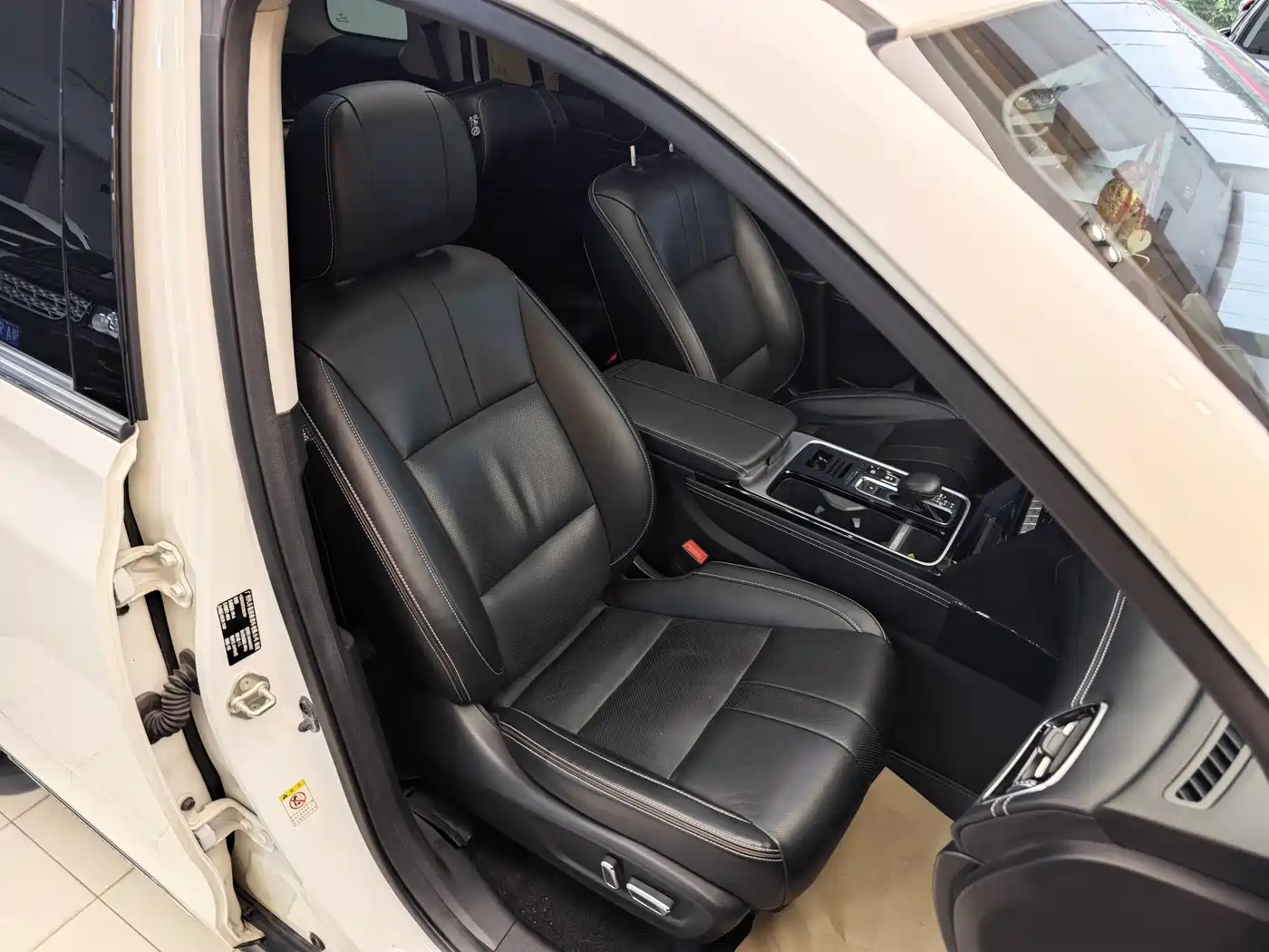 GAC Trumpchi Trumpchi GS8 2020 Model 390T FWD Luxury Smart Connect (7-seater) фото 33