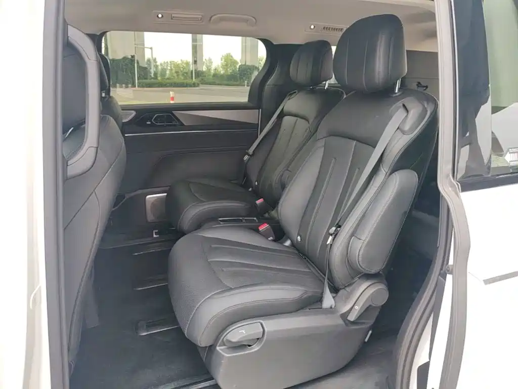 BYD M9 2026 2025 Model 1060 Pilot Edition