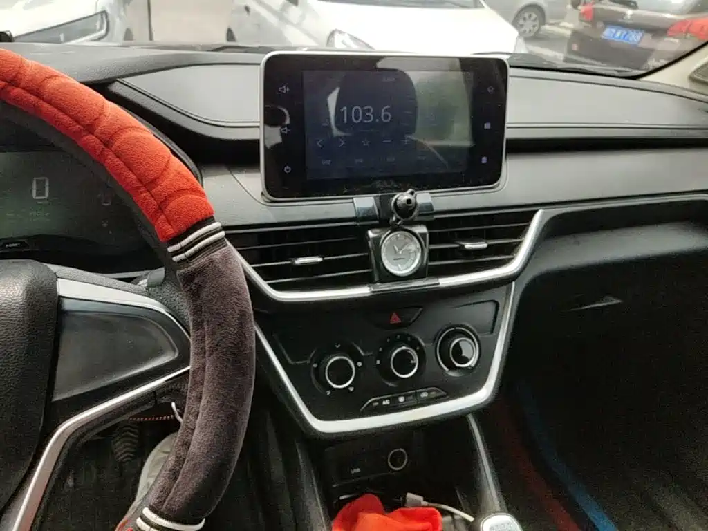 Wuling Motors Wuling Hongguang S3 2019 2018 1.5L Manual Comfort China V