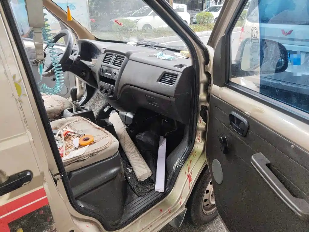 Wuling Motors Wuling Rongguang 2022 2020 1.2L S Basic Model China VI