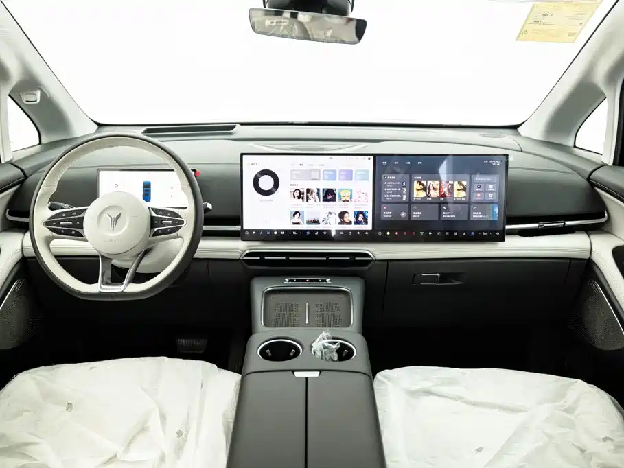 Voyah Auto Voyah Dreamer 2026 2025 PHEV 4WD Kunpeng Premium Edition