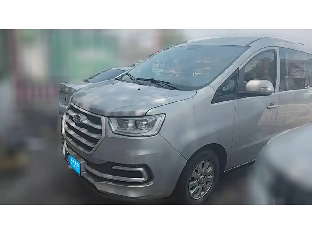 Photo 1 - JAC Refine Refine M4