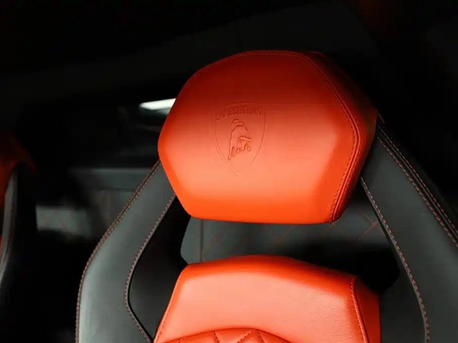 Lamborghini Aventador 2011 LP 700-4 фото 22