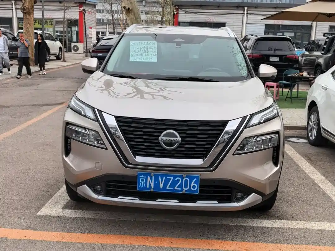 NISSAN QIJUN
