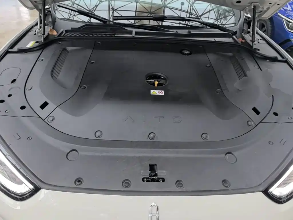 AITO Wenjie AITO M5 2025 2025 Extended Range Ultra AWD