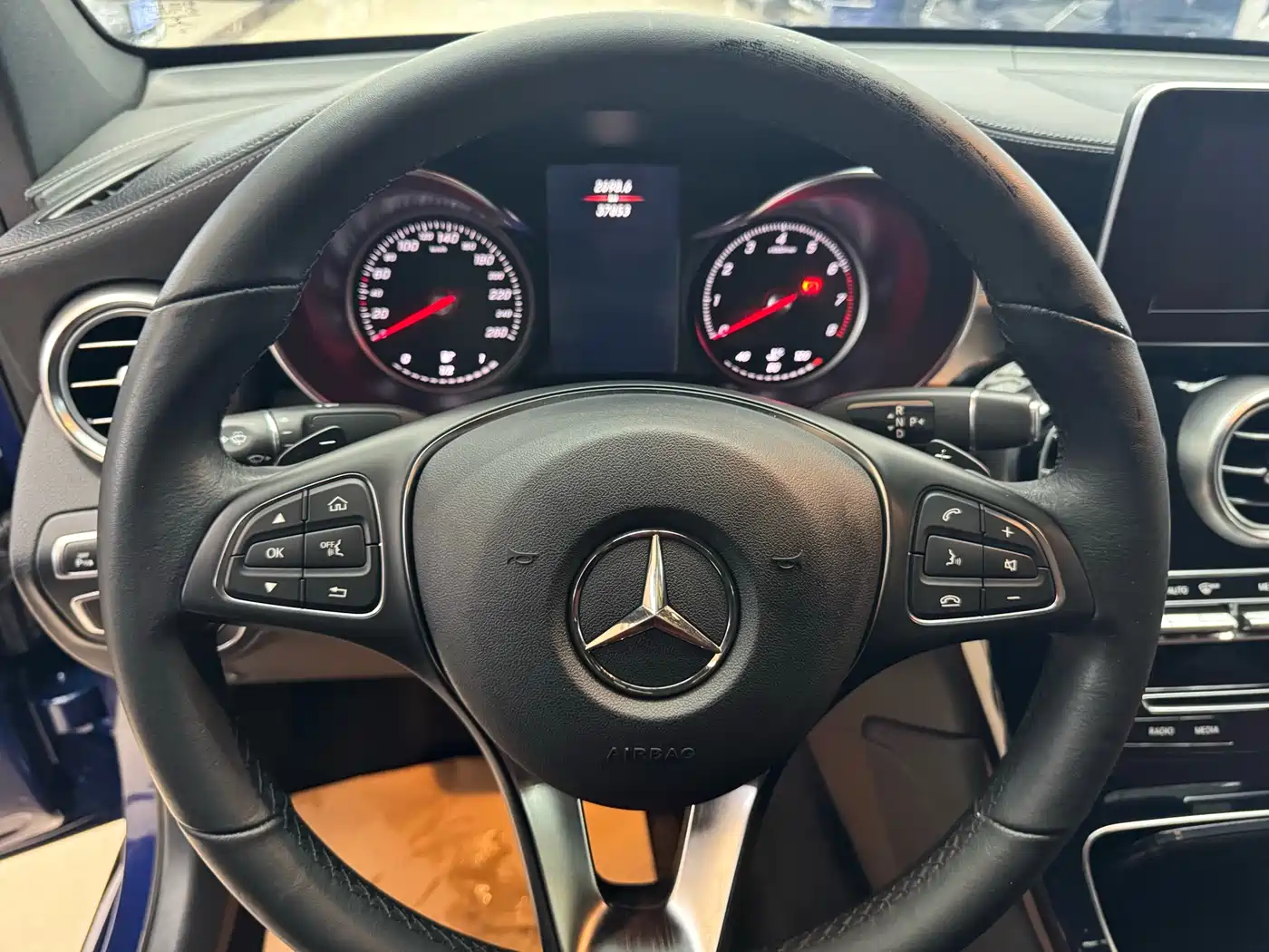 Mercedes-Benz GLC Coupe 2019 GLC 200 4MATIC Coupe SUV фото 14