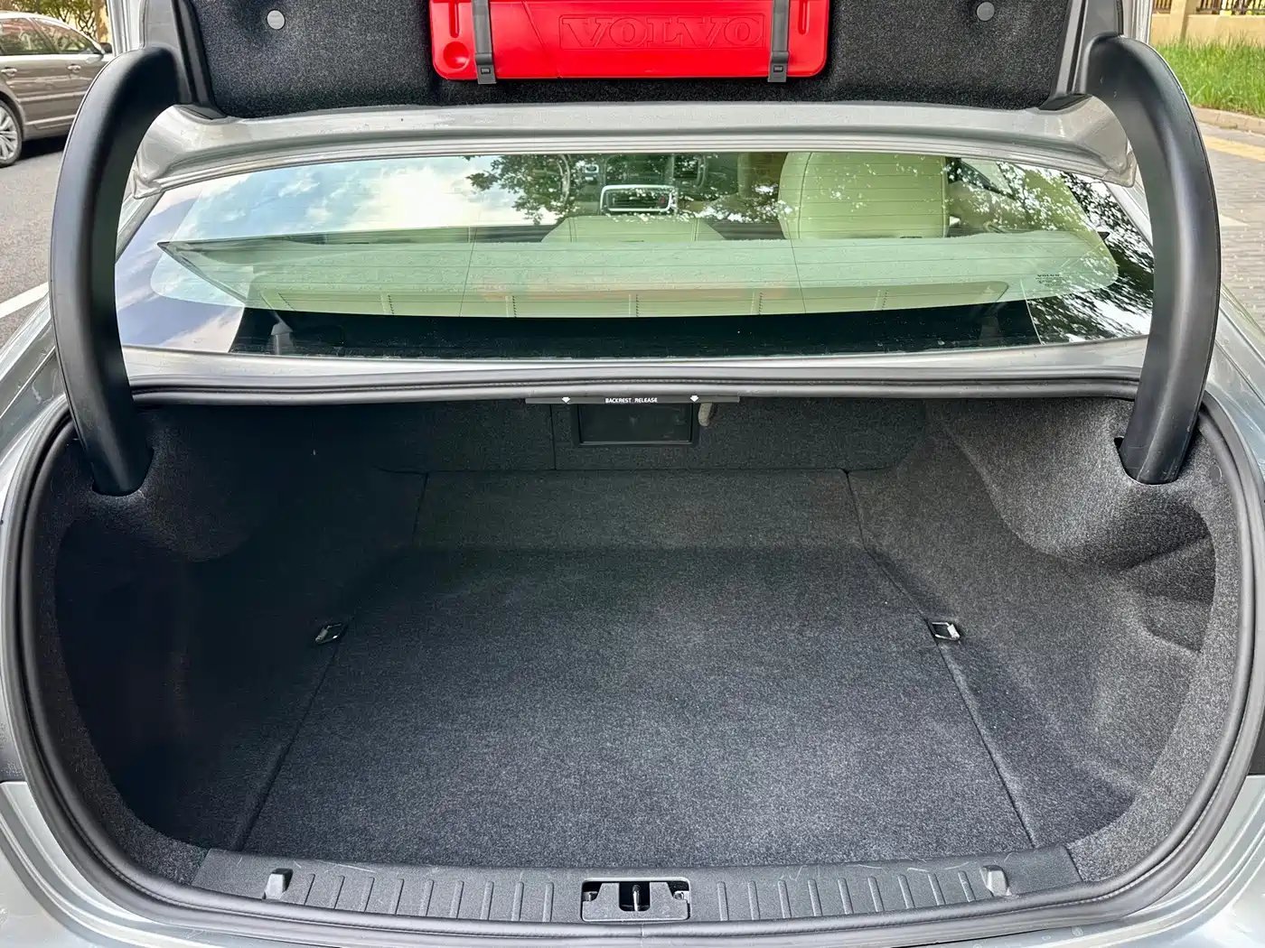 Volvo S60 (Import) 2012 2012 Model T5 Comfort