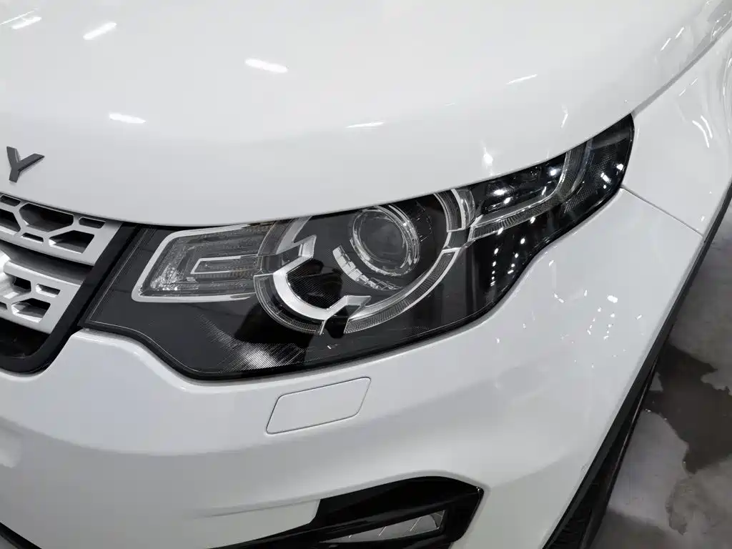 Фото 7 - Land Rover Discovery Sport