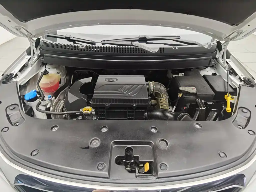 Photo 6 - Geely Vision X3