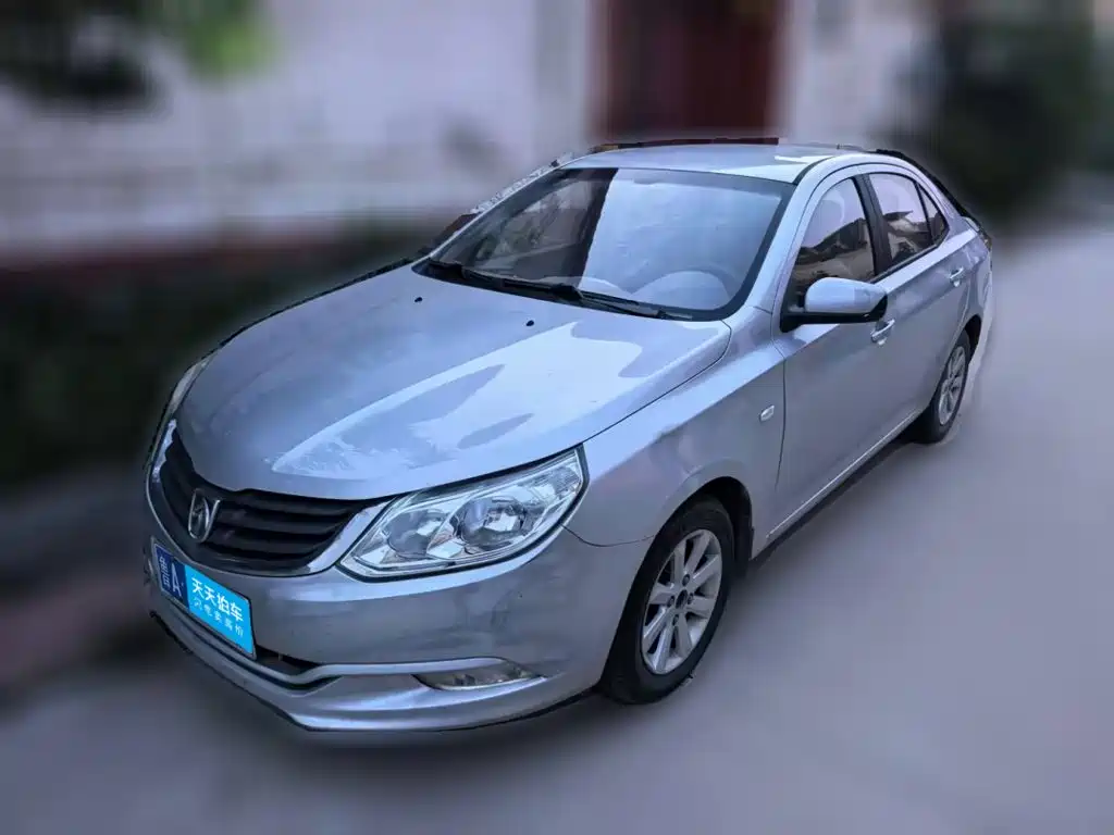 Baojun 630 2012 2011 1.5L Manual Standard