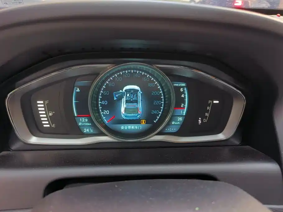 Photo 14 - Volvo XC60 (Import)