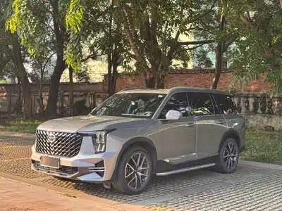 Trumpchi GS8