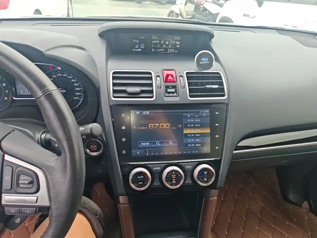 SUBARU FORESTER